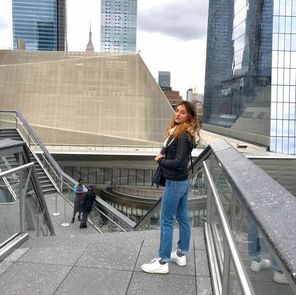 Meet your Posher, Diane - Picture 1 of 1